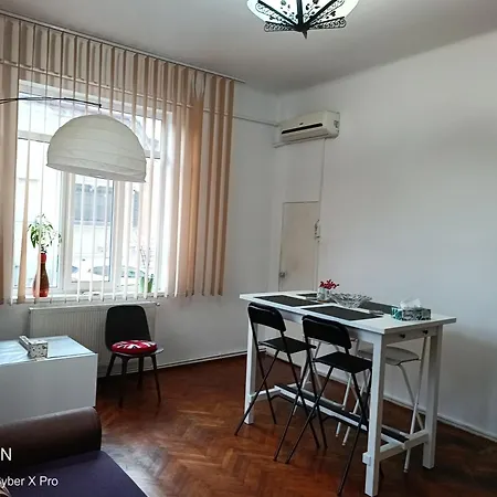 Apartment The Red
